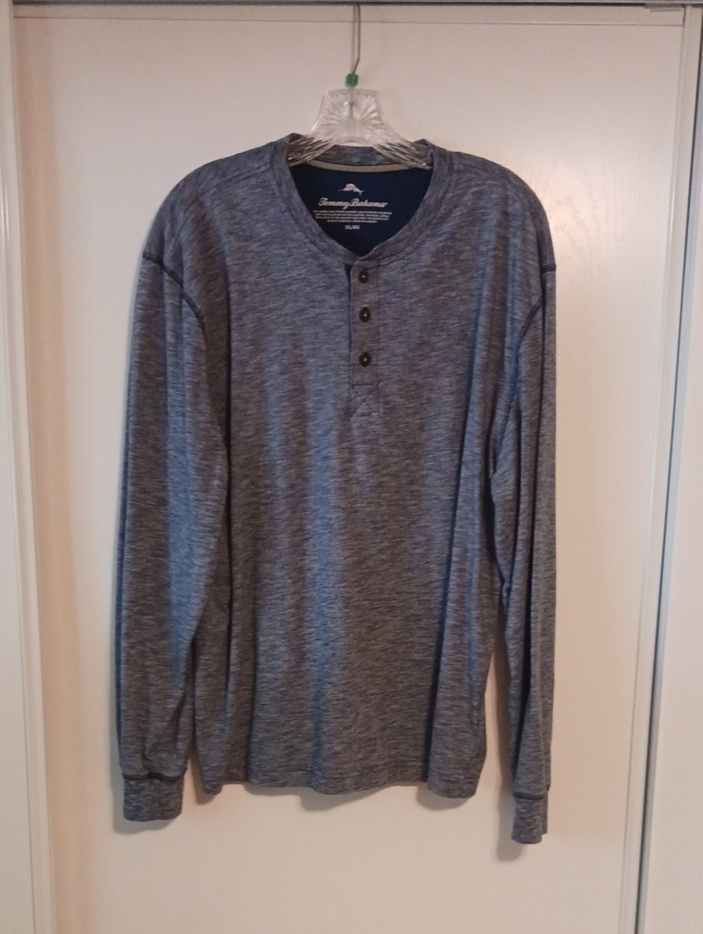 Tommy Bahama Men's Heather Gray Long-Sleeve Henley